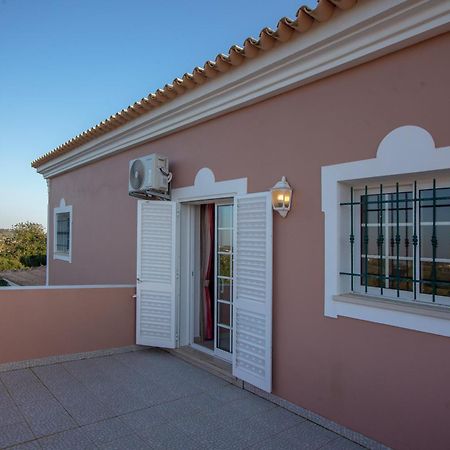 Al Meida Guesthouse Albufeira Exterior photo